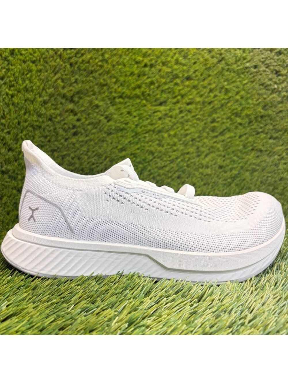 Flux Adapt Runner H2O Pro Womens Size 8.5 Mens 7 Athletic Knit Shoes Sneakers